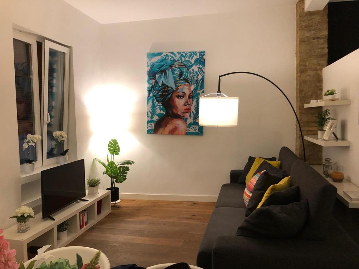 Impresionante Apartamento En Ruzafa Al Lado Del Mercado Valencia Exterior photo